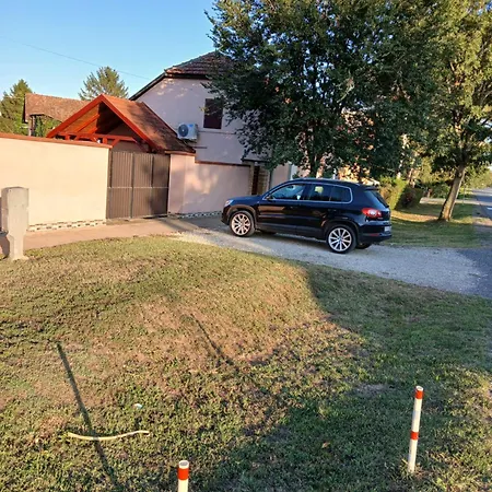 Kuca Np Backa Topola