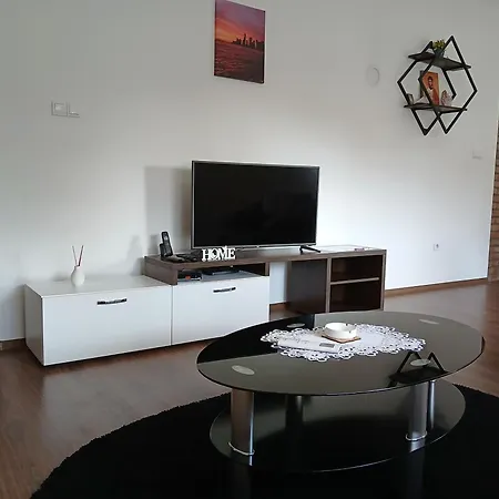 Kuca Np Apartment