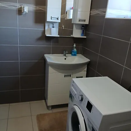Apartment Kuca Np *