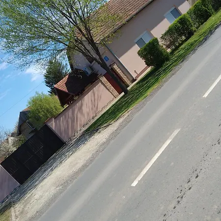 Kuca Np Apartament
