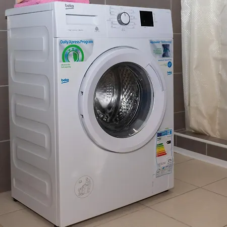 Kuca Np * Backa Topola